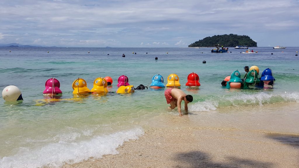 Zvláštní výbava pro potápění, oblíbena u čínských turistů